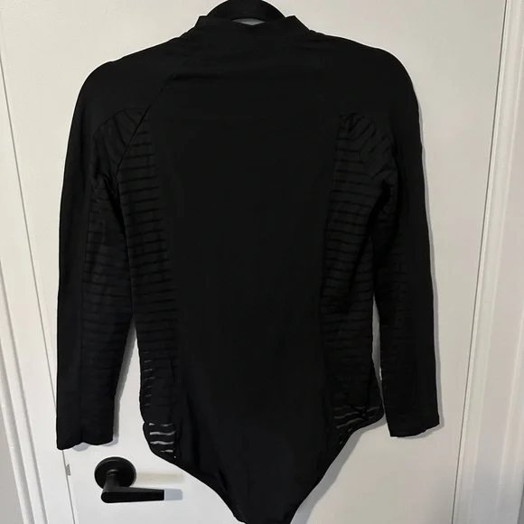 Jets Australia Parallels Surf Suit (size 12) NWT - Picture 9 of 9